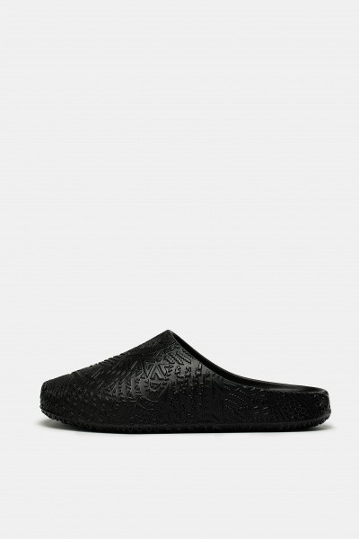 ������ ANTA HELA SLIDE