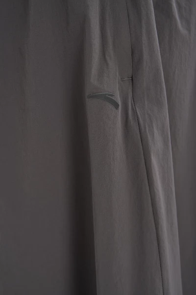 �����-������ Anta ICONIC Woven 3/4 Pants