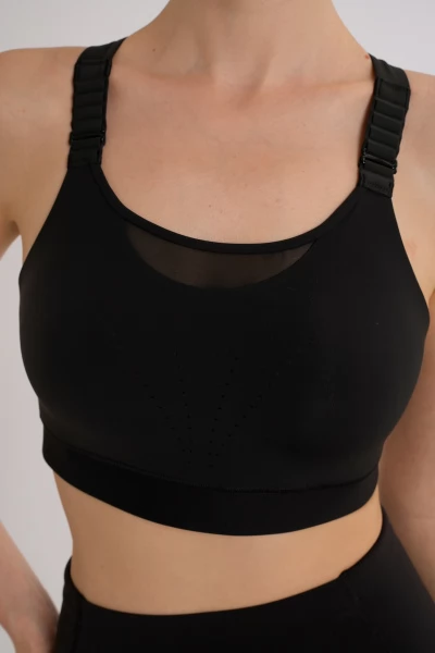 ��� Anta RUNNING Sports Bra