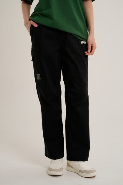 ����� ����� ANTA ANTA SKATE Woven Casual Pants