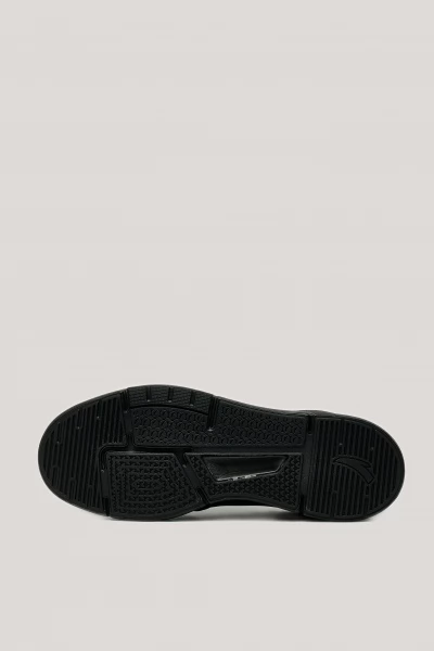 ���� ANTA BREEZELEA