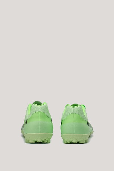 ����� ANTA Soccer boots