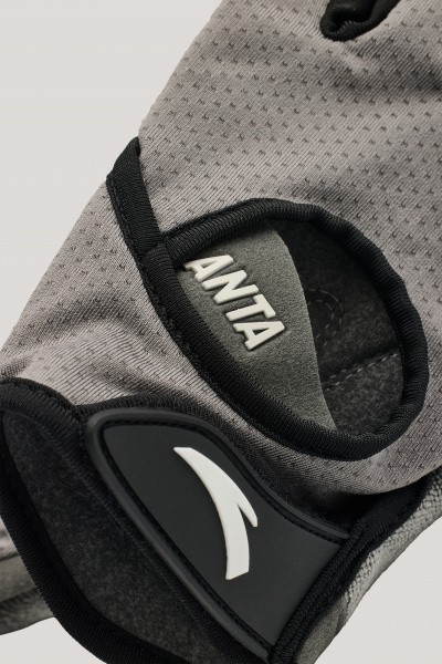 �������� ANTA Sports Gloves