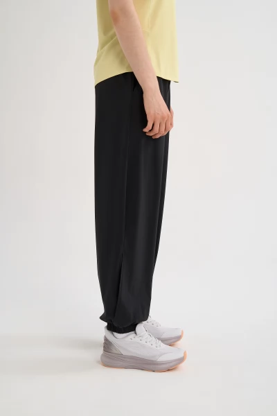 ����� ����������� Anta TRN-ESSENTIAL Knit Track Pants