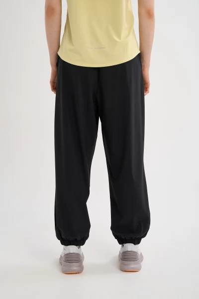 ����� ����������� Anta TRN-ESSENTIAL Knit Track Pants