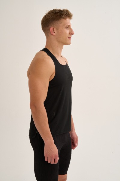 ����� ����������� ANTA Running Tank
