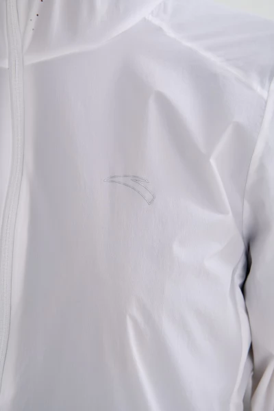 �������� Anta RUNNING Woven Track Top