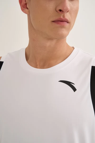 ����� ANTA Campus Game Top