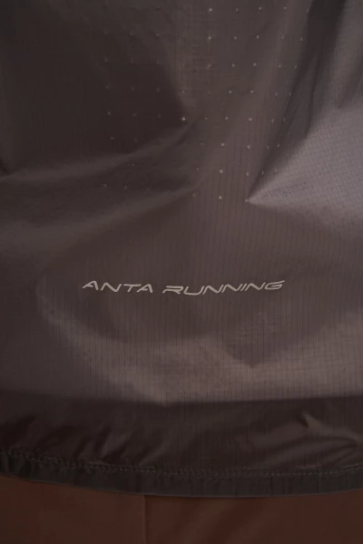 �������� ANTA RUNNING Woven Track Top