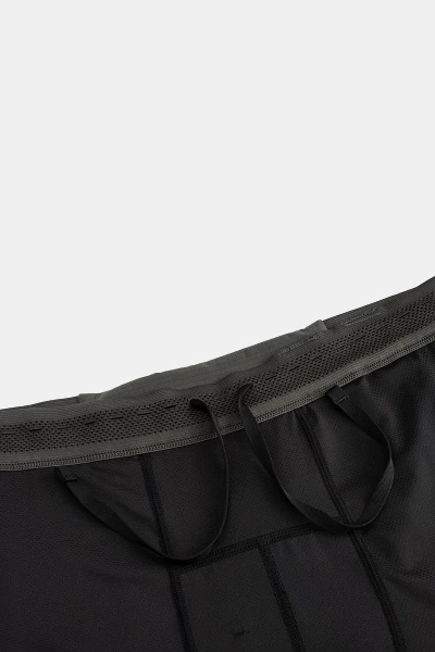����� ����������� Anta RUNNING Woven Shorts