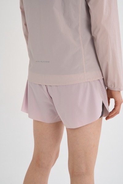 ����� ����������� Anta RUNNING Woven Shorts