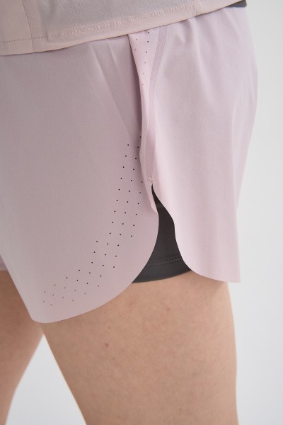 ����� ����������� Anta RUNNING Woven Shorts