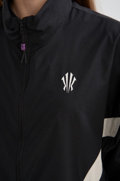 �������� ANTA KAI Single Jacket