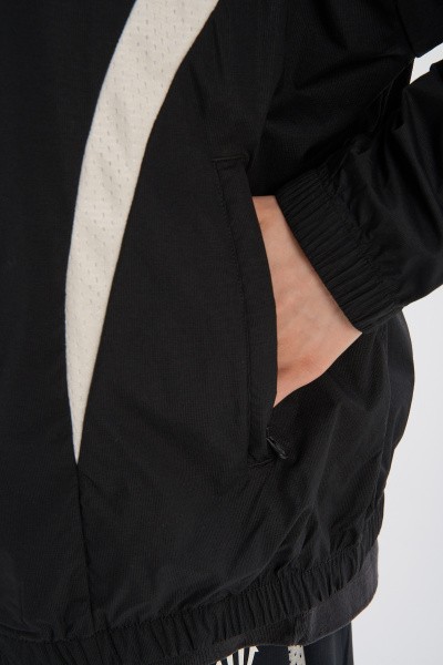 �������� ANTA KAI Single Jacket