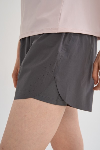 ����� ����������� Anta RUNNING Woven Shorts