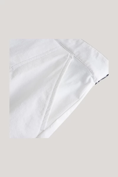 ���� Anta ICONIC Woven Skirt