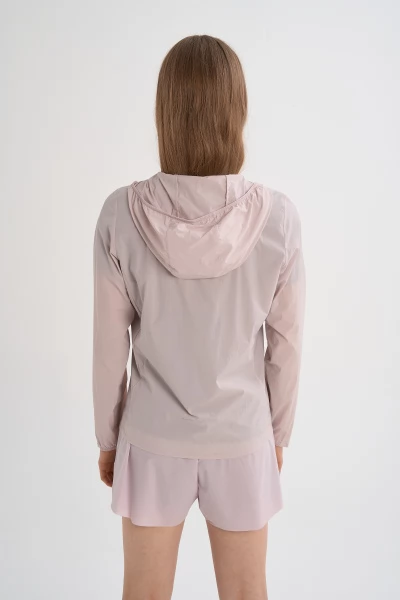 �������� Anta RUNNING Woven Track Top