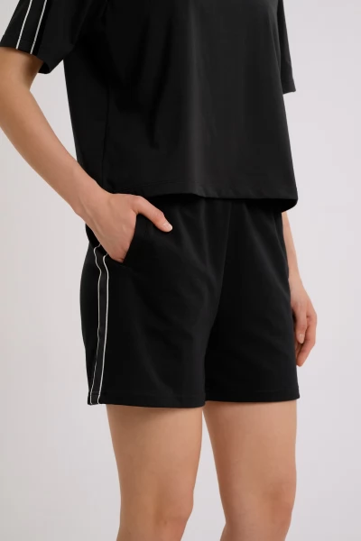 ����� ����������� Anta TRN-ESSENTIAL Knit Shorts