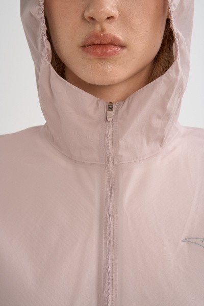 �������� Anta RUNNING Woven Track Top