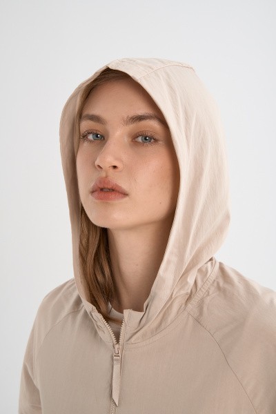 ����� ANTA ANTA COMMUTE SS Woven Tee