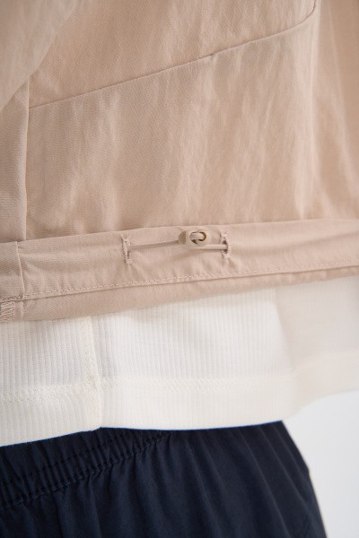 ����� ANTA ANTA COMMUTE SS Woven Tee