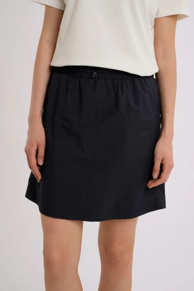 ���� Anta COMMUTE Woven Skirt