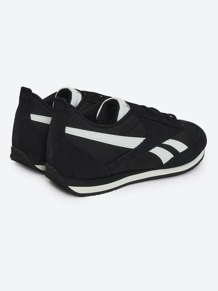 ���� REEBOK R100
