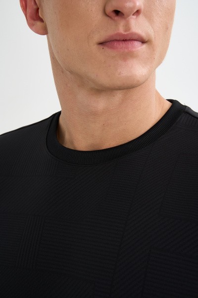 ������� Anta TRN Sweatshirt