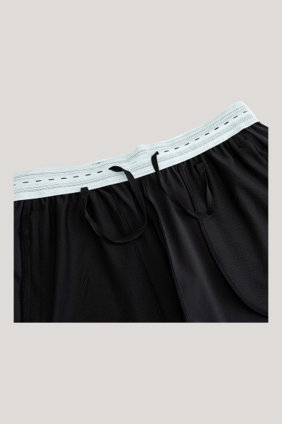 ����� ����������� Anta RUNNING Woven Shorts