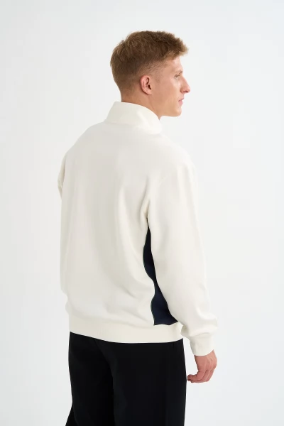 ������� Anta SPORTS CLUB Sweatshirt