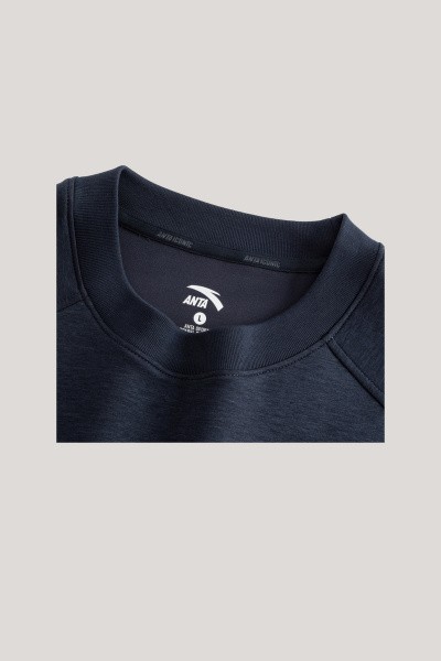 ������� ICONIC Sweatshirt