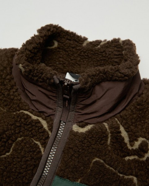 ����� LAKE SHERPA VEST