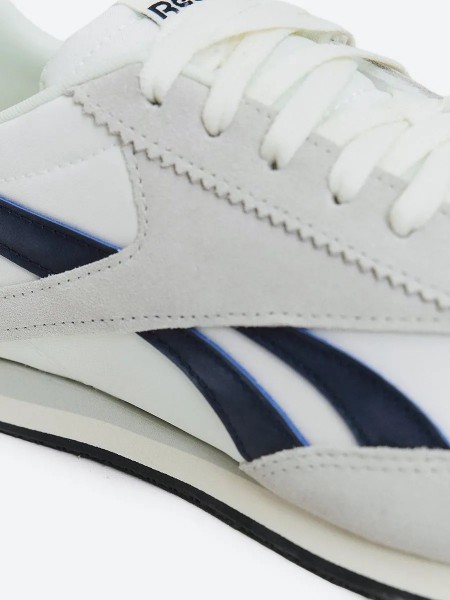 ���� REEBOK R100
