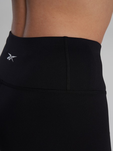 ������� ����� ID TRAIN HR BOOTY SHORT D