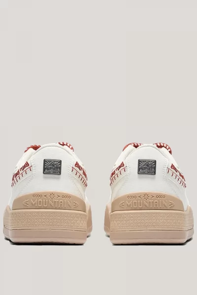 ���� ANTA MOUNTAIN