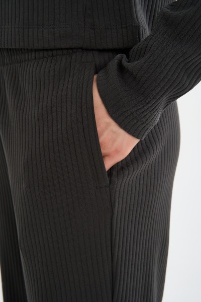 ����� ����������� ANTA COMMUTE Knit Track Pants