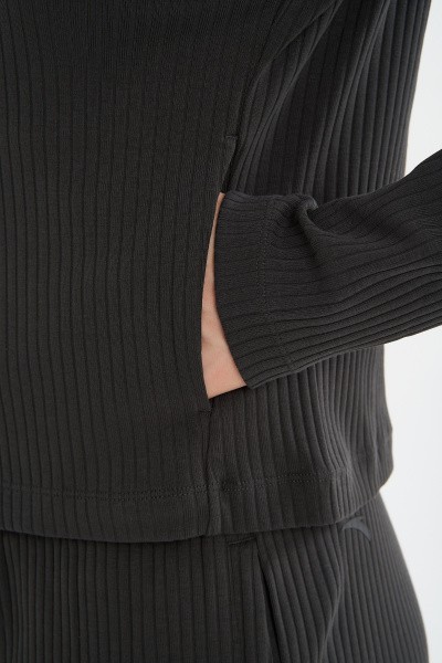 ��������� ANTA COMMUTE Knit Track Top