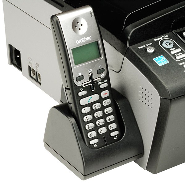 ������� �������� ��� Brother MFC-990CW �4, 33 ���/��� �����-�����, 27 ���/��� ������� ������ (6000 x 1200 dpi)