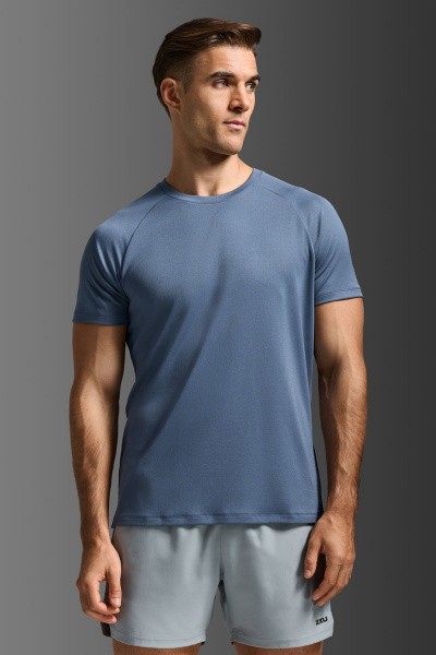 ������� �������� 2XU Aero Tee � �������������� ���