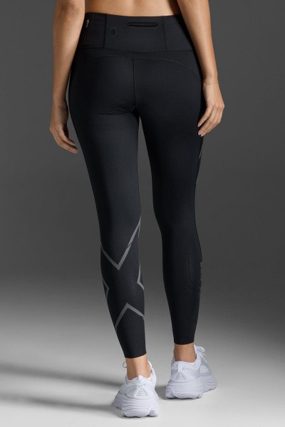 ������� �������������� ������ 2XU Light Speed Mid-Rise Compression Tights
