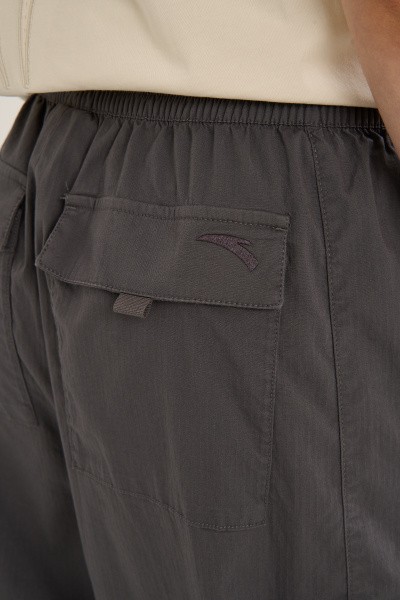 ����� ����� ANTA HELA Woven Casual Pants