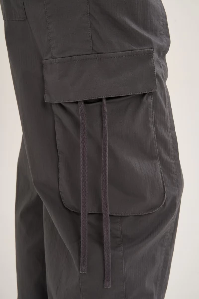 ����� ����� ANTA HELA Woven Casual Pants
