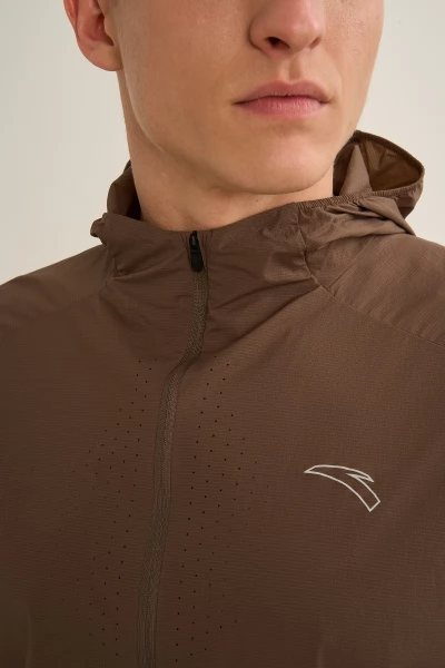 �������� ANTA RUNNING Woven Track Top
