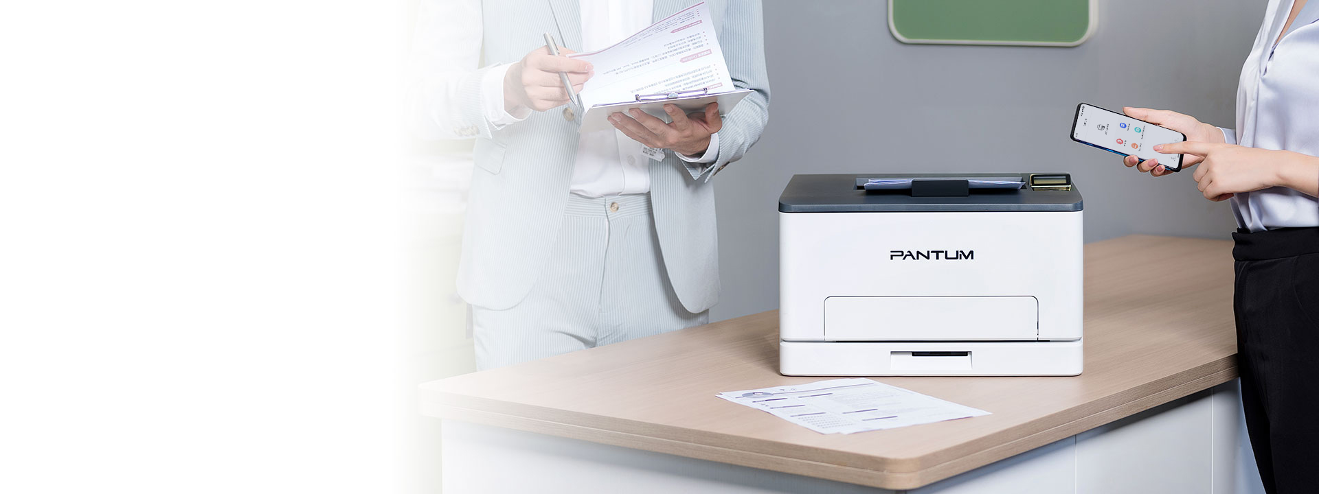 Цветной принтер Pantum CP1100DW, дополнительный ракурс
