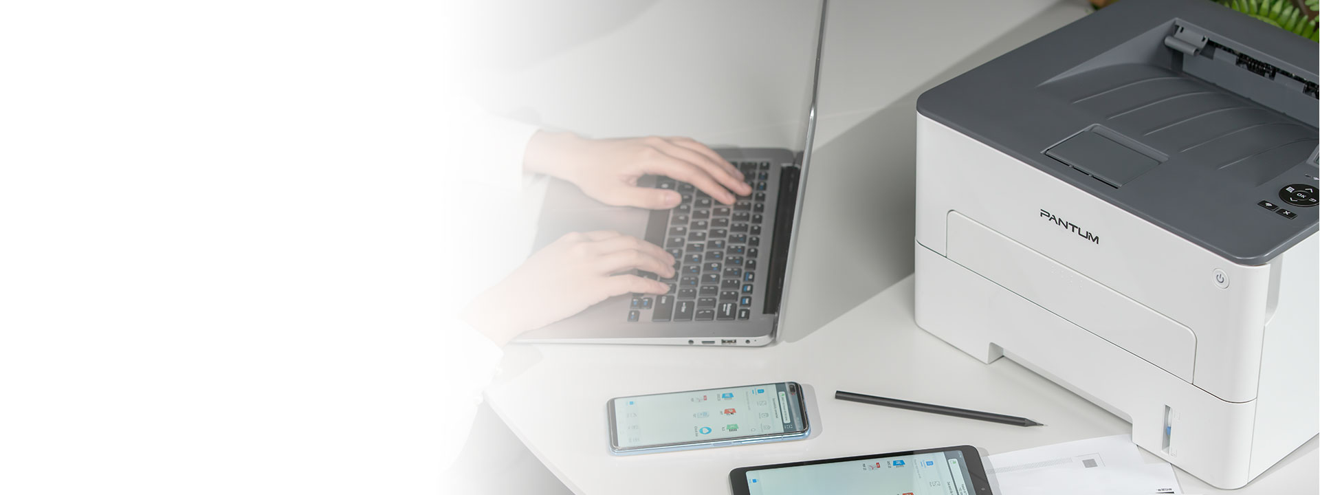 Монохромный принтер Pantum P3300DW, дополнительный ракурс